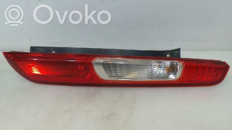 Luz trasera/de freno   1420450,4M5113404A
