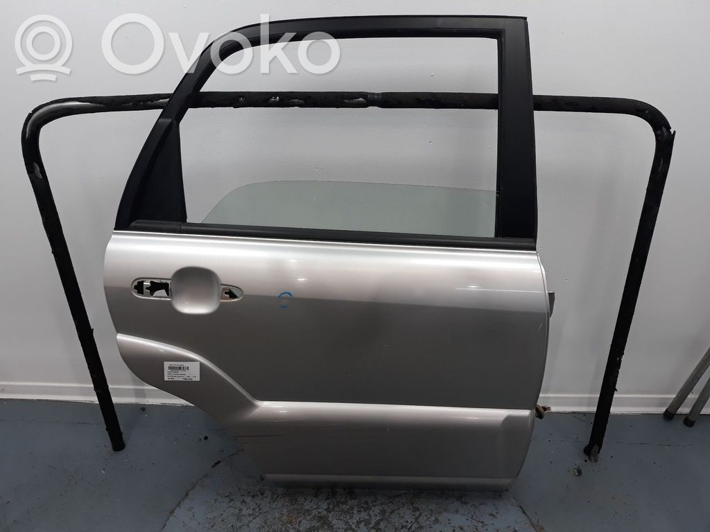 Puerta trasera   770041F050,770041F050