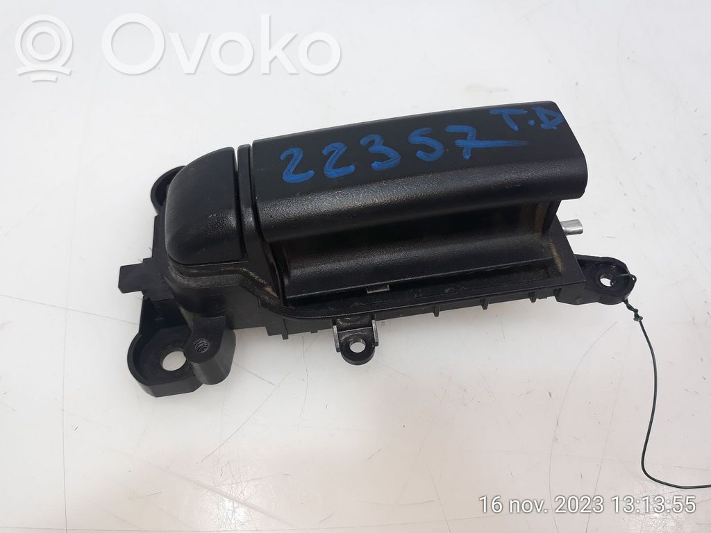 Mazda 5 Manecilla interna puerta trasera 
