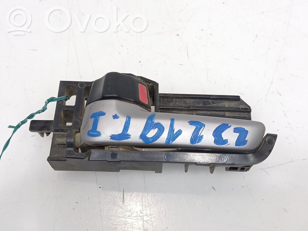 Manecilla interna puerta trasera   8313062J30BWL,8313062J30BWL