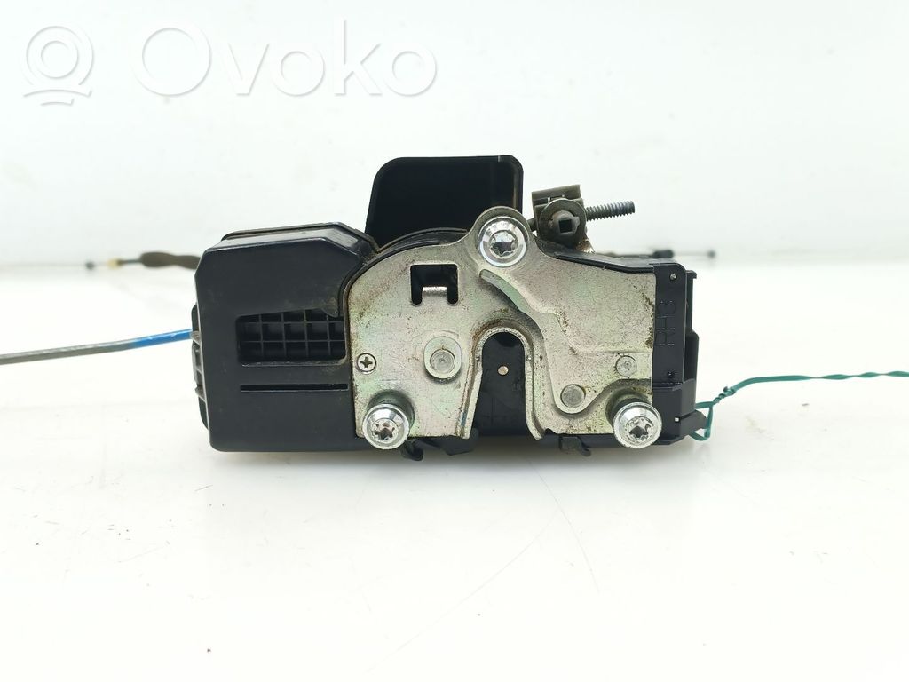 Chevrolet Captiva Etuoven lukko 