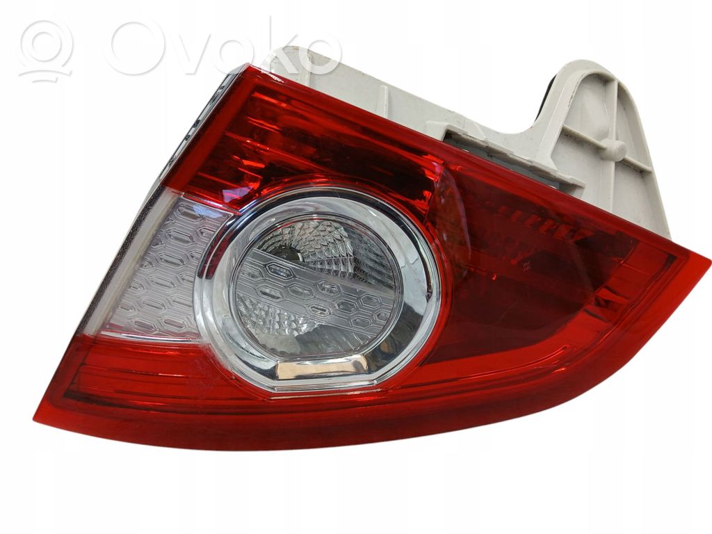 Ford Mondeo MK IV Tailgate rear/tail lights 