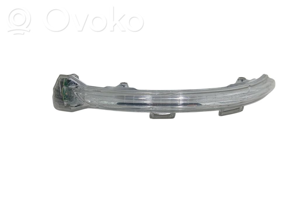 Volkswagen Golf VII Mirror indicator light 