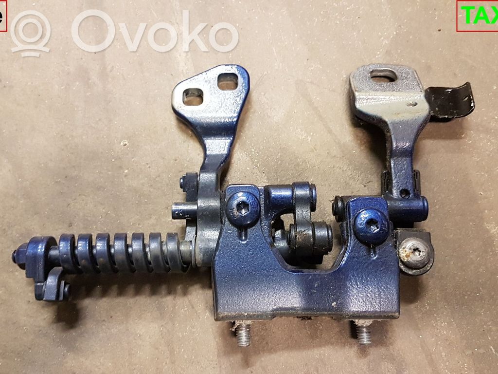 BMW 3 E90 E91 Tailgate/trunk/boot hinge 
