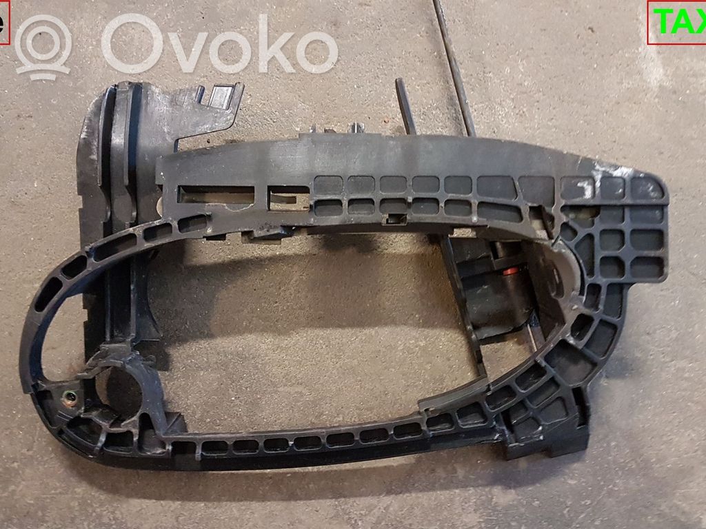 Front door exterior handle/bracket   7191573,51217013705,51217191573,7013705,7191573