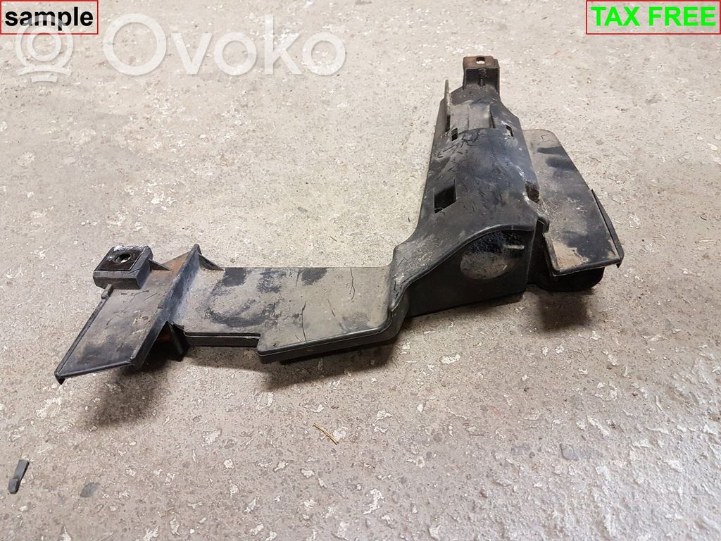 BMW 3 E46 Under headlight/headlamp trim 