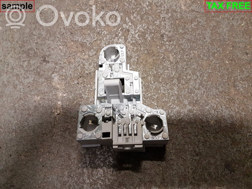 BMW 3 E46 Tail light bulb cover holder 