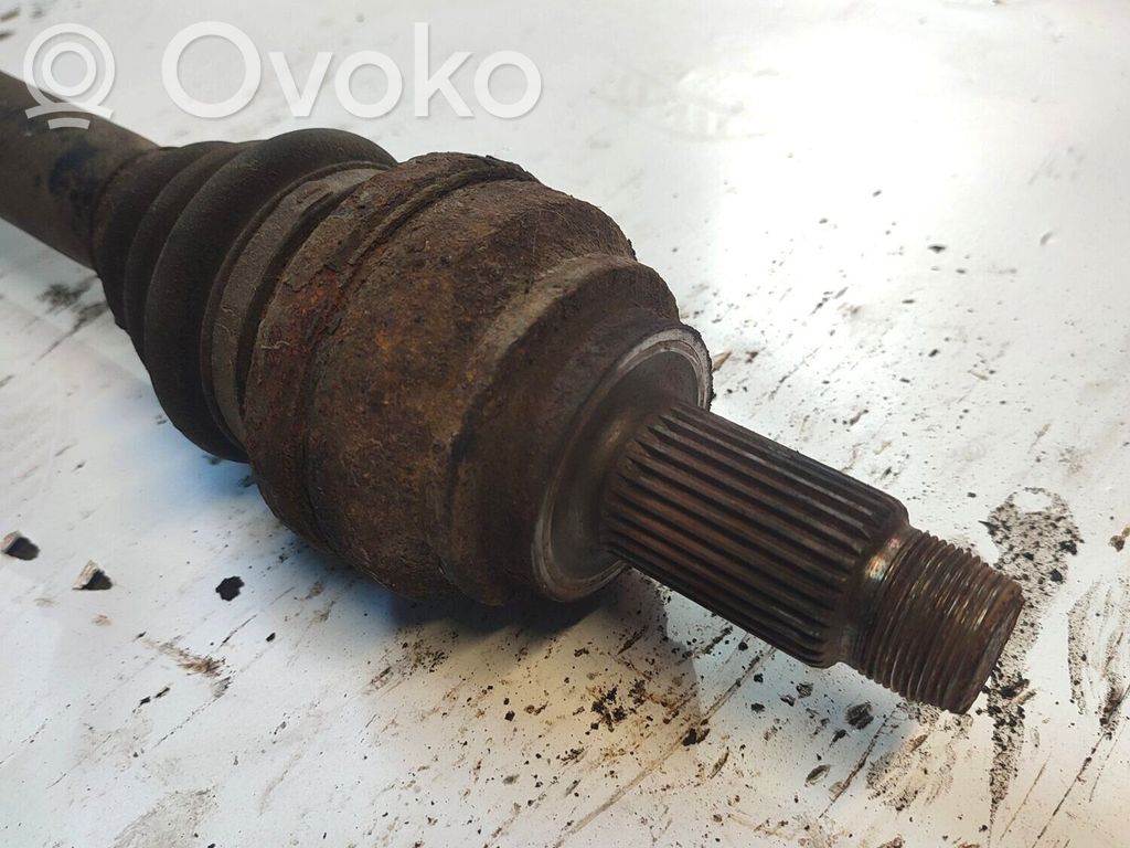 Takavetoakseli   7578720,33207572419,33207578720,7529217,7532266,7572419,7572420,7578720,7580166