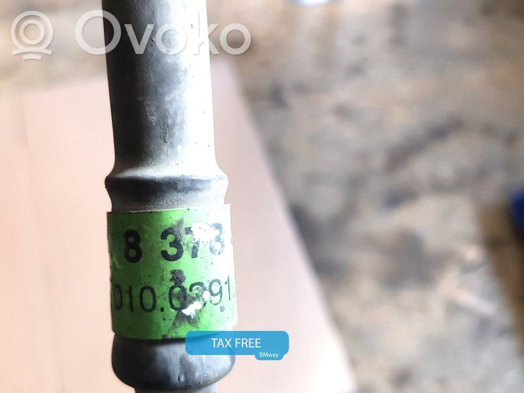 BMW 7 E38 Ilmastointilaitteen putki (A/C) 