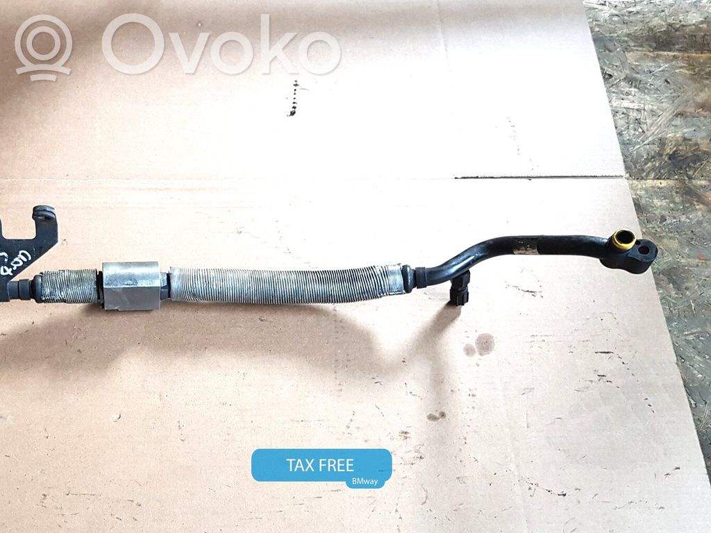 BMW 7 E65 E66 Ilmastointilaitteen putki (A/C) 