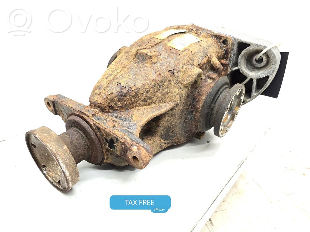Rear differential   7560606,7560606,33107560606,7534042