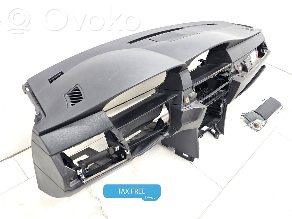 BMW 5 E60 E61 Панель 