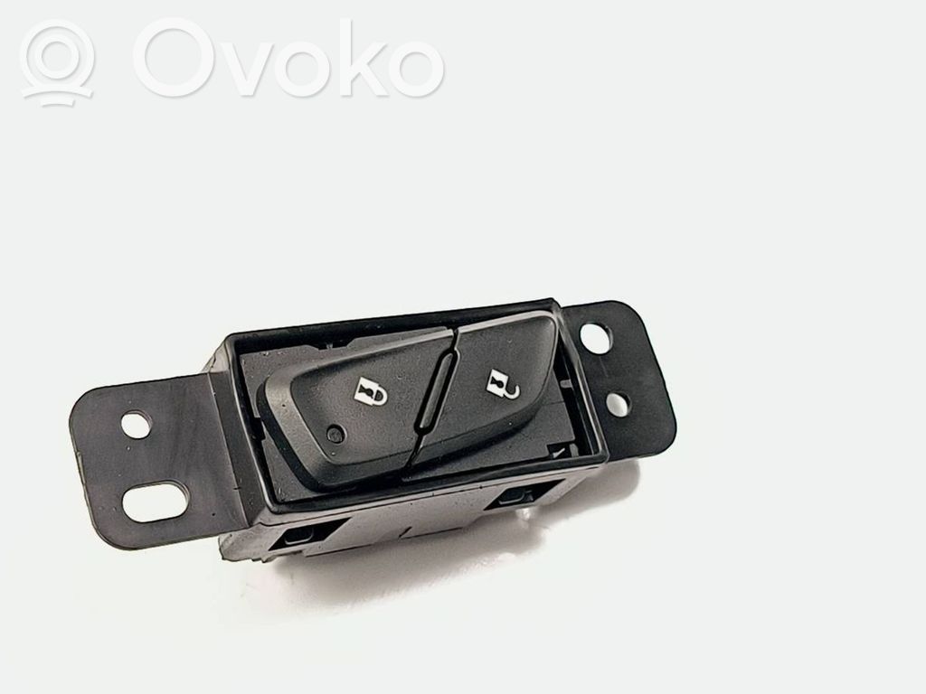 Chevrolet Corvette C7 Central locking switch button 