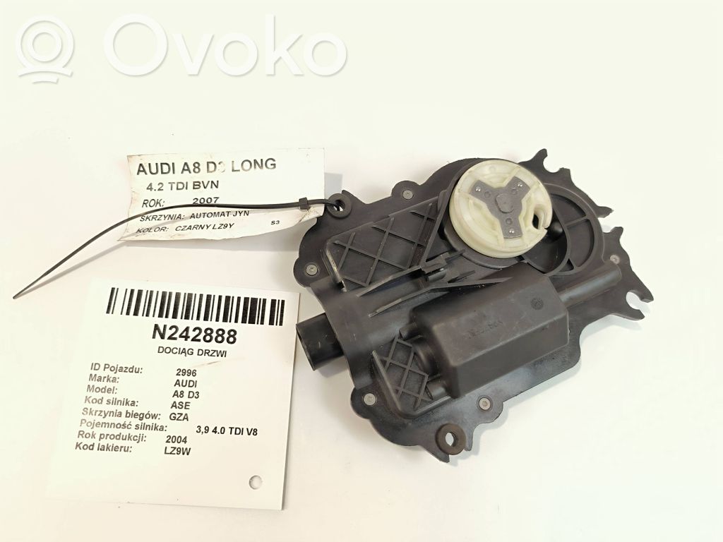 Motor de cierre suave de puerta delantera   4E0837059