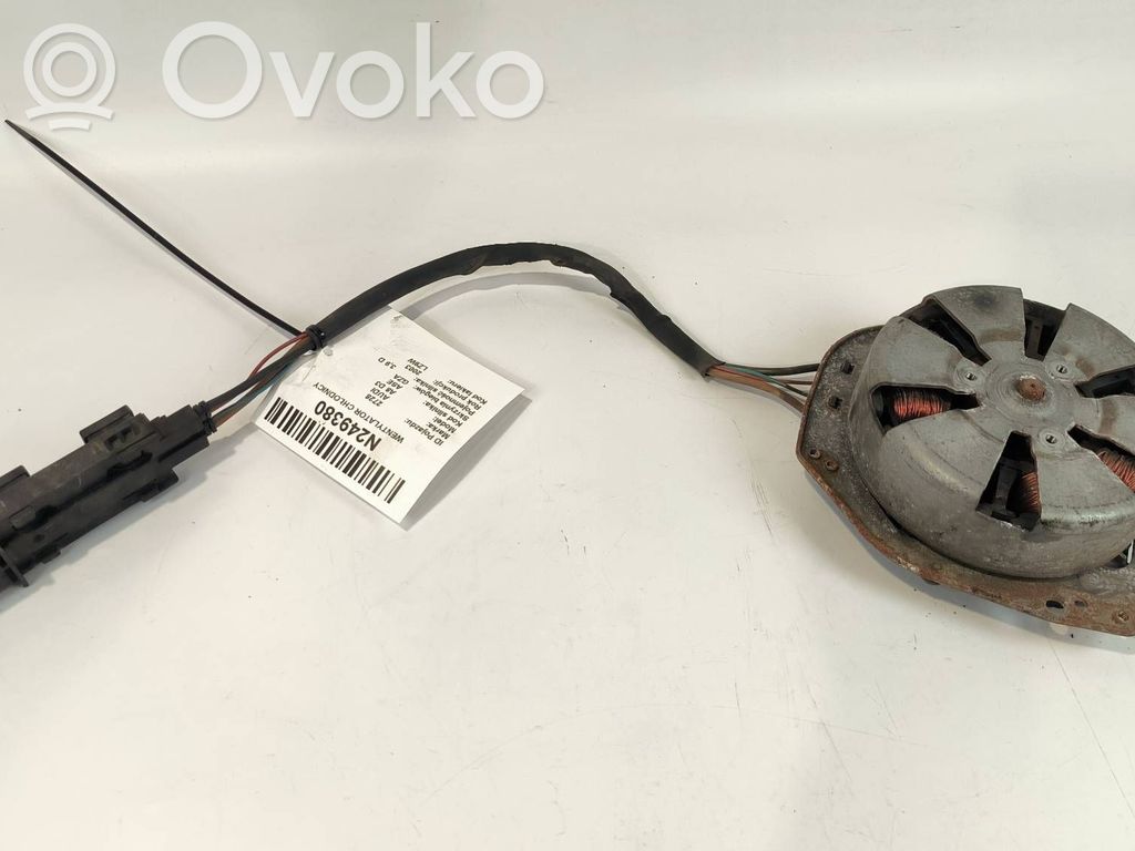 Audi A8 S8 D3 4E Elektrisks radiatoru ventilators 