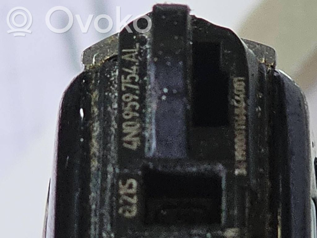 Audi Q7 4M Tarjeta/llave de arranque 