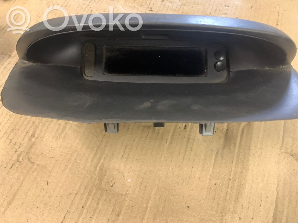 Renault Megane III Screen/display/small screen 