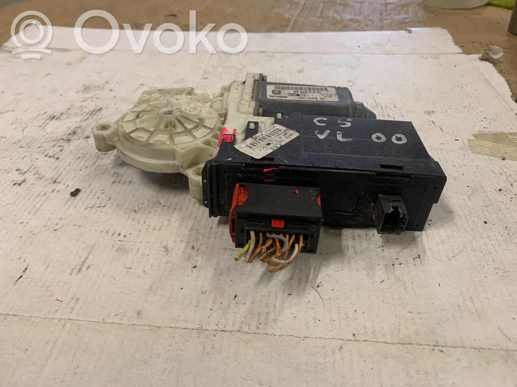 Citroen C5 Front door window regulator motor 