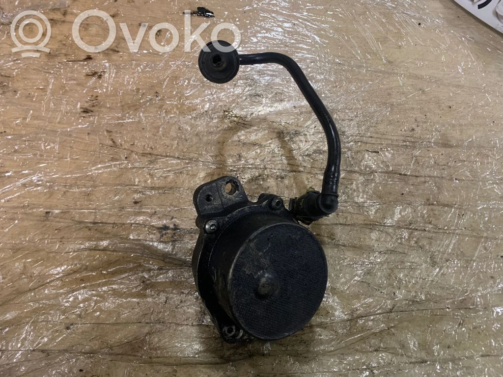 Opel Corsa D Siurblys vakuumo 