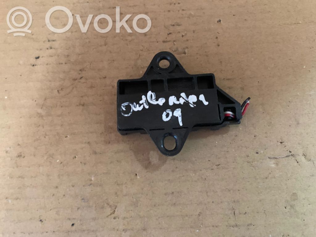 Other control units/modules   MN141593,2006DJ1880,G8D640NANT,CC4ADGLP2870T1