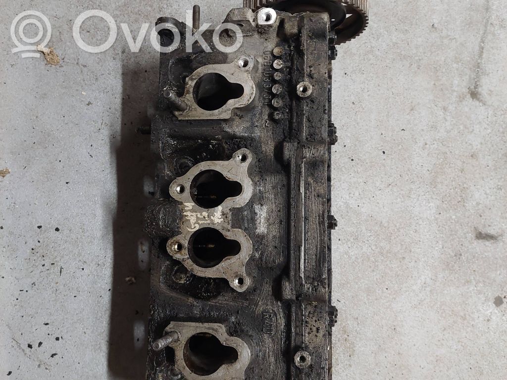 Volkswagen Golf IV Engine head 