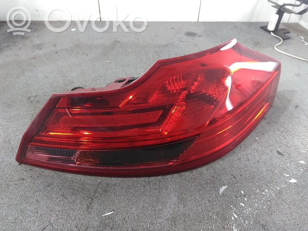 Opel Insignia A Takavalon polttimo 