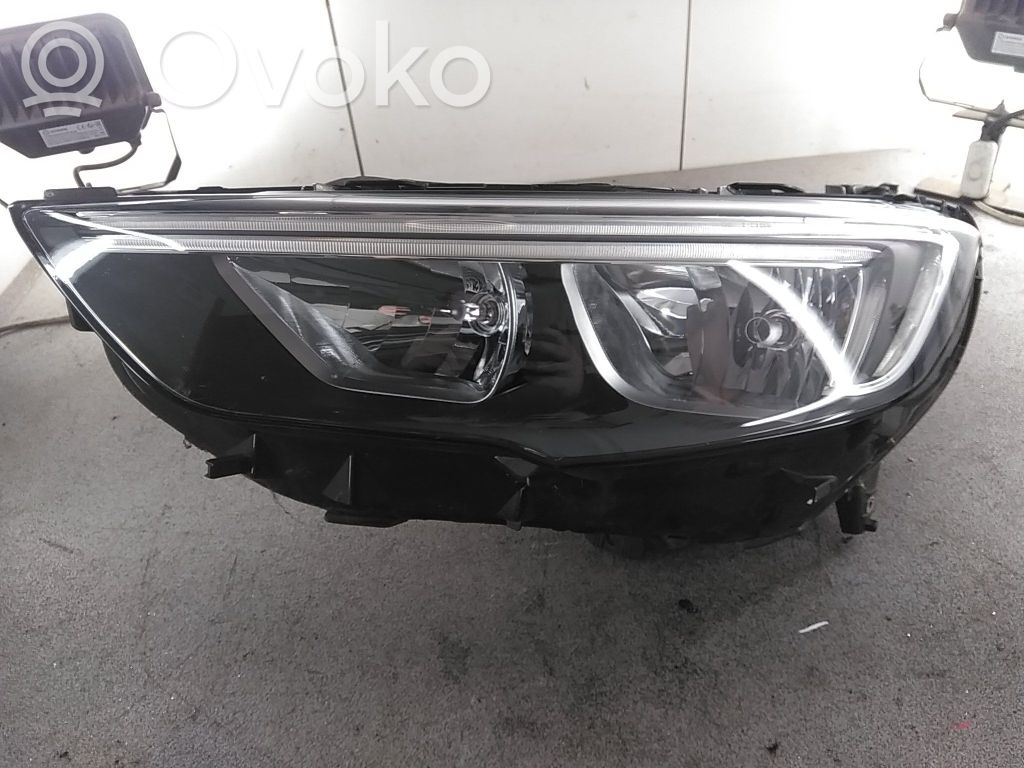 Opel Insignia B Scheinwerfer 