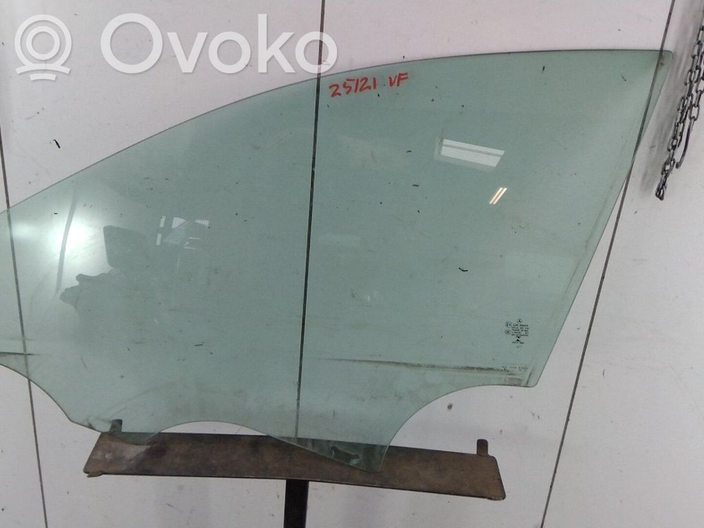 Mercedes-Benz C W205 Rivestimento modanatura del vetro della portiera anteriore