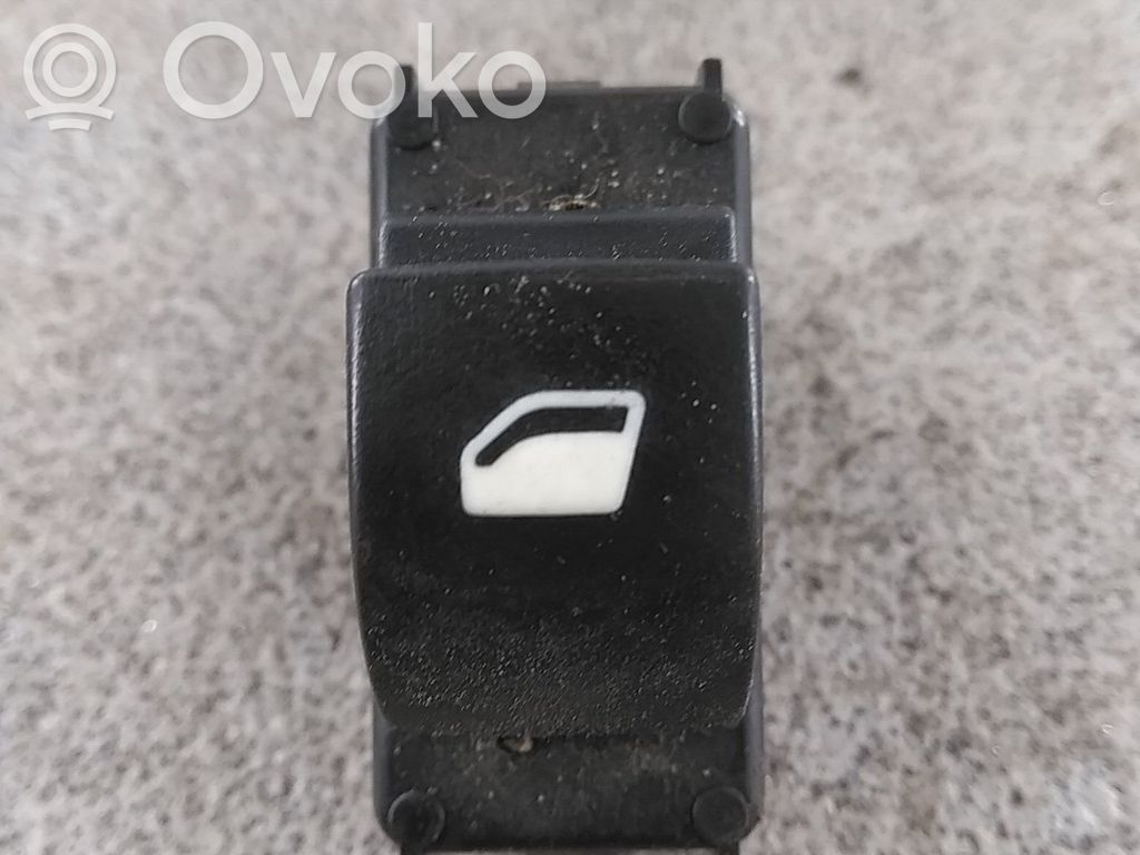 Peugeot Expert Electric window control switch 