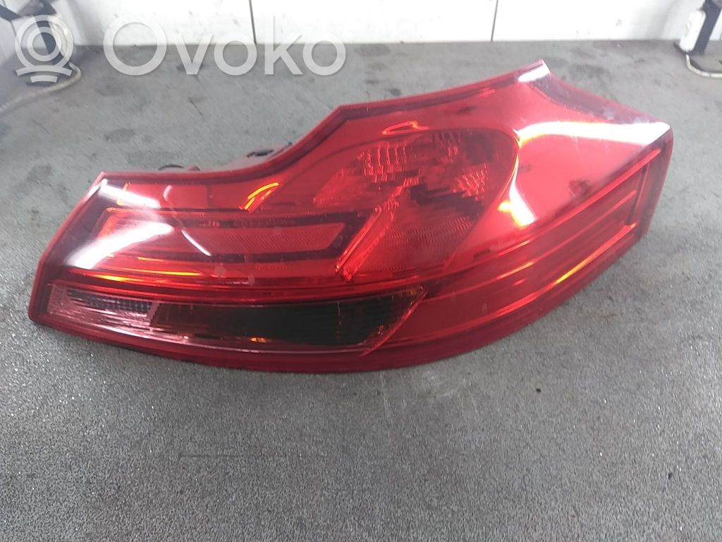 Opel Insignia A Takavalon polttimo 