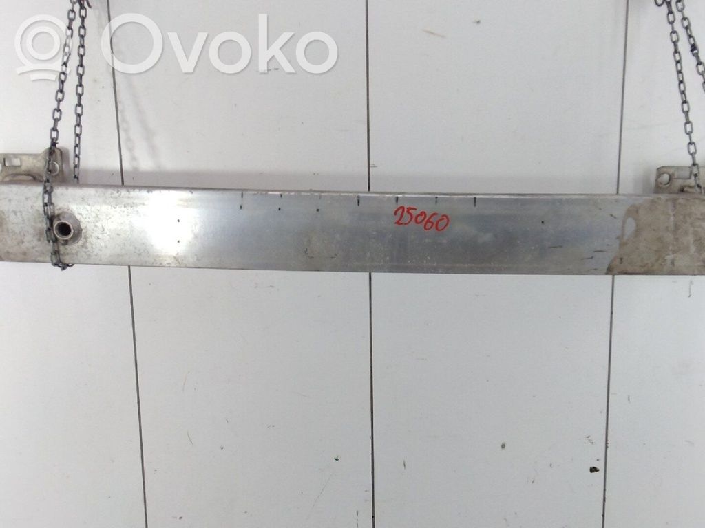 Peugeot Expert Priekšpusē bampera sija / balka 