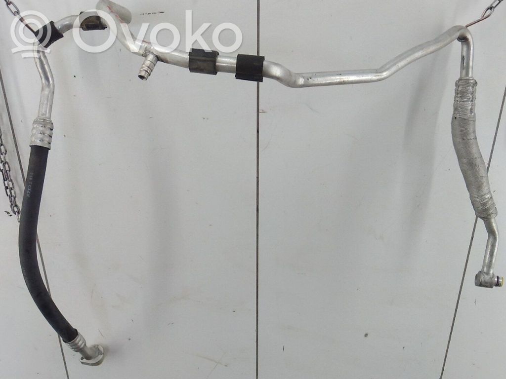 Tuyau de climatisation   LANG,1T0820743BR