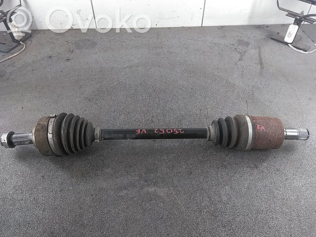 Priekinis pusašis   44306TF0J01