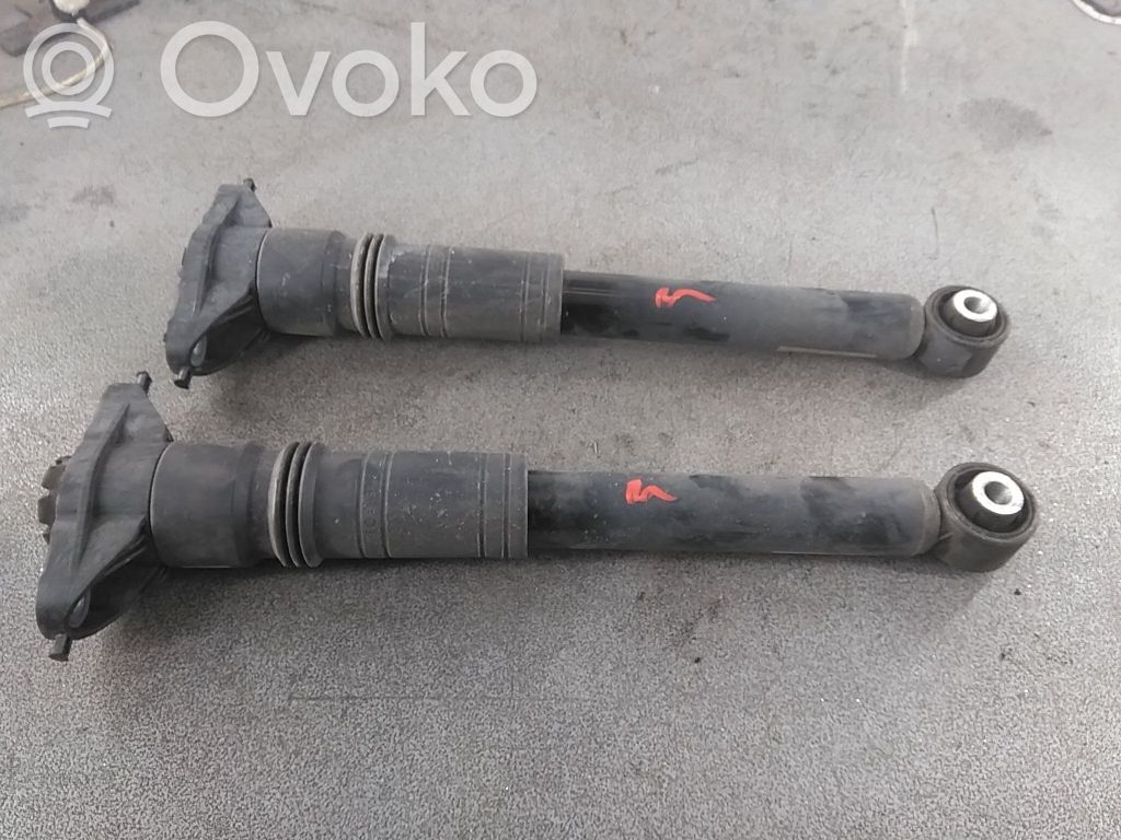 Opel Corsa F Stoßdämpfer hinten