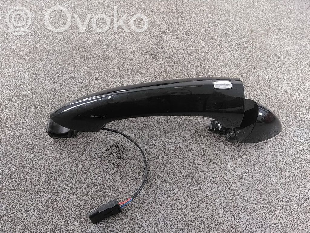 Opel Insignia B Klamka zewnętrzna drzwi przednich 
