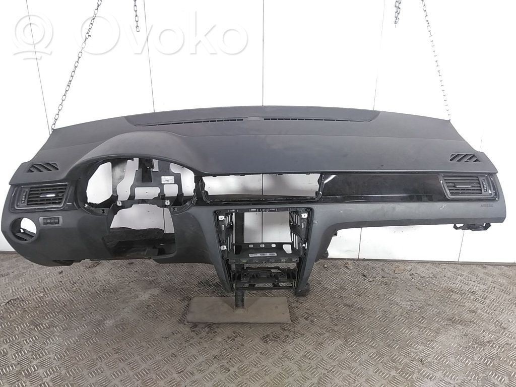 Deska rozdzielcza   SORT,5JB857009B