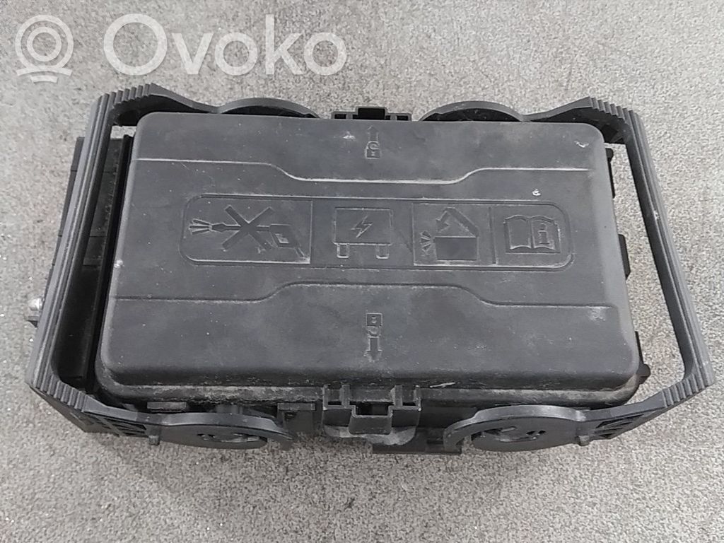 Sulakemoduuli   39116626,39116626,39217267,39217267