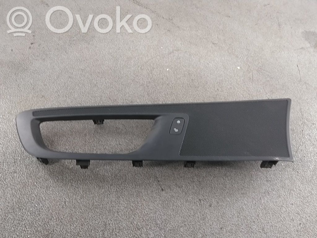 Front door interior handle