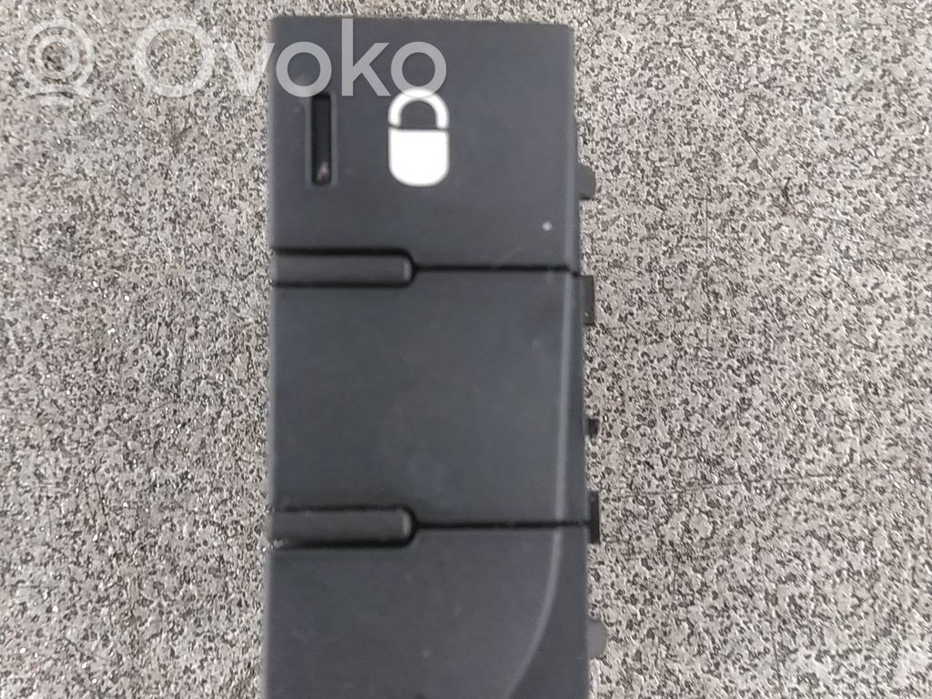 Light switch