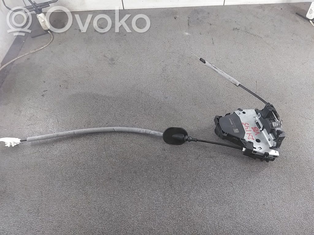 Renault Captur II Centrinio užrakto varikliukas 