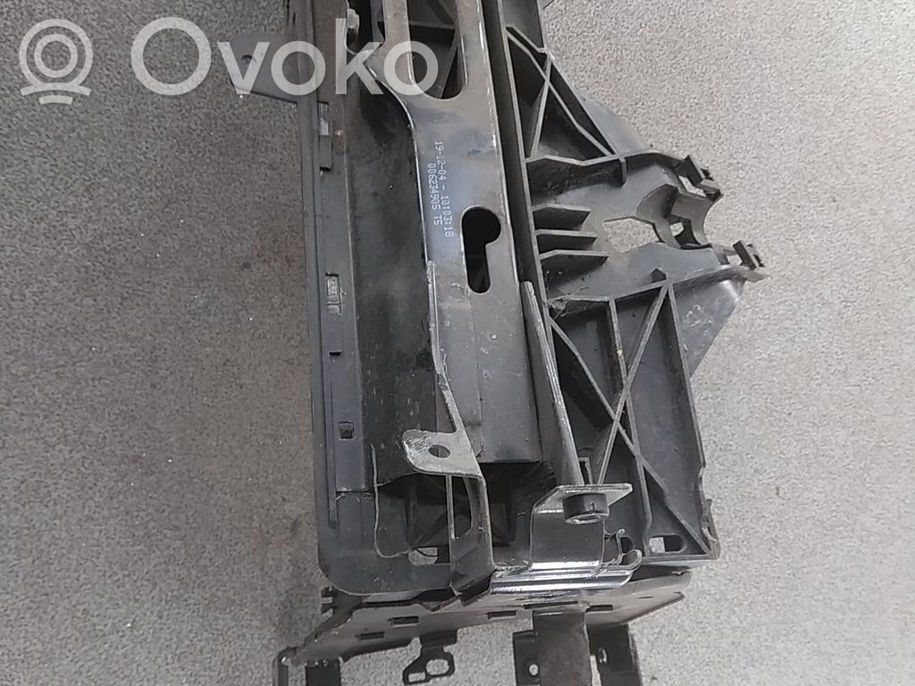 BMW 5 F10 F11 Suport montaj far 