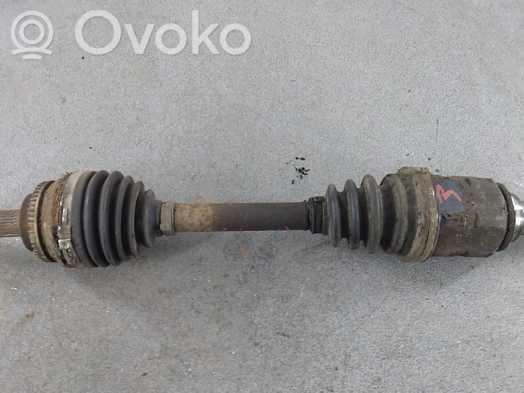 Toyota Corolla E110 Eje de transmisión delantero 