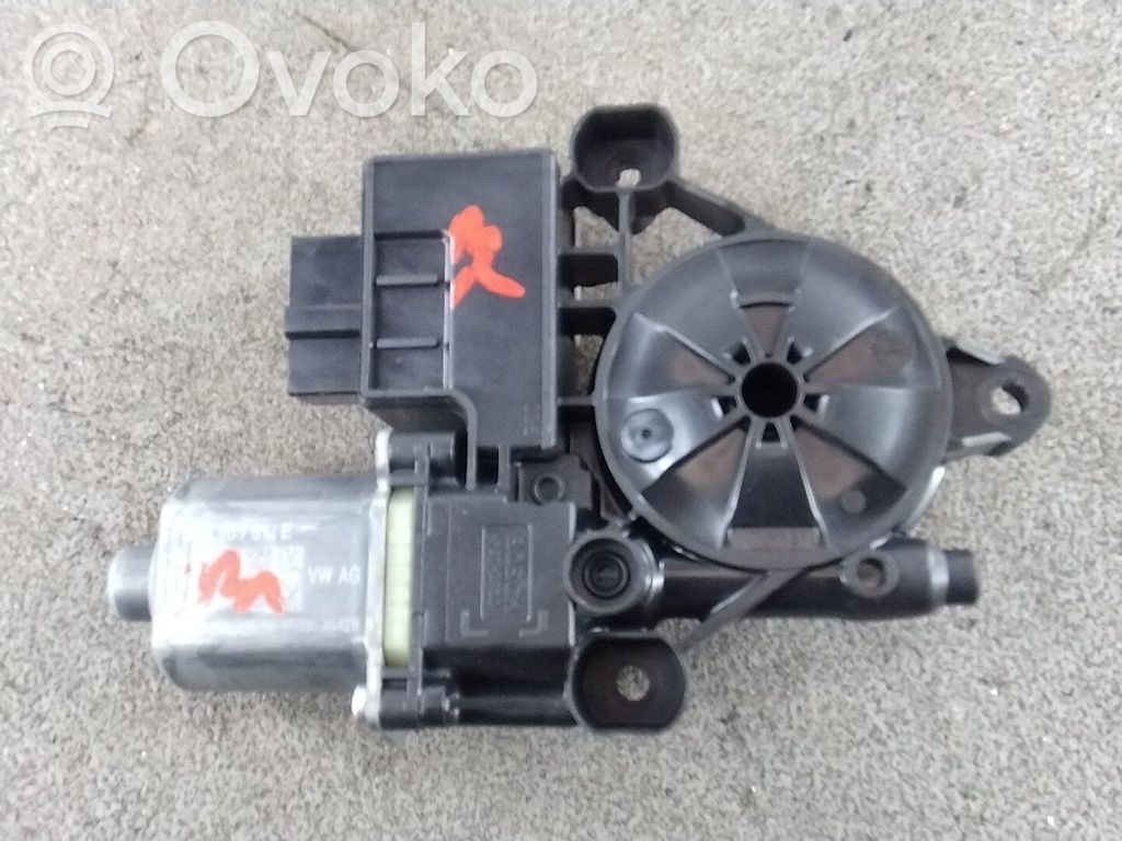Skoda Octavia Mk3 (5E) Motor macara geam ușă față 