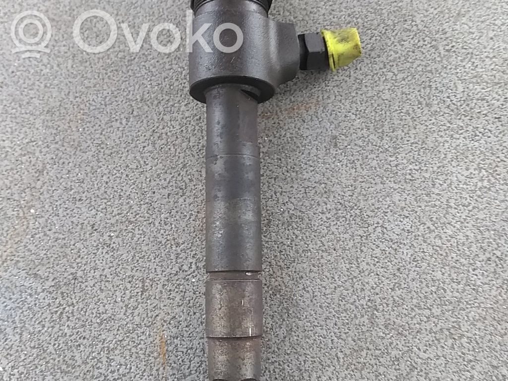 Opel Astra H Inyector de combustible 