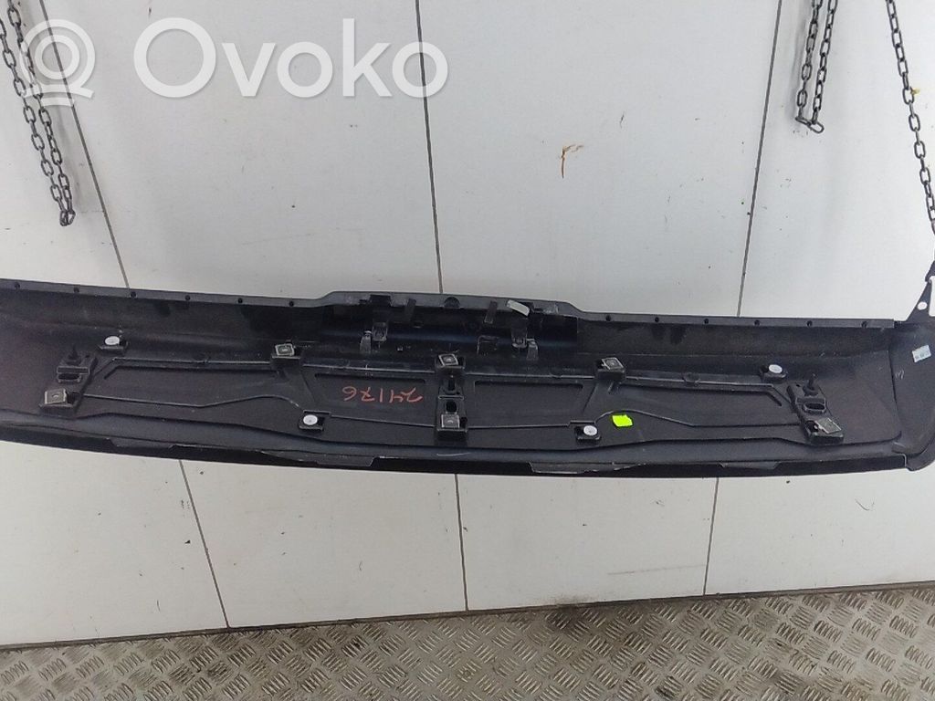 Tailgate/trunk spoiler   960304415R,960306591R