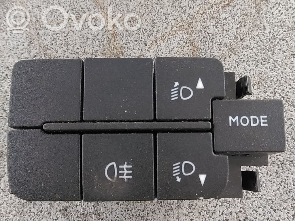 Fiat Ducato Headlight level height control switch 
