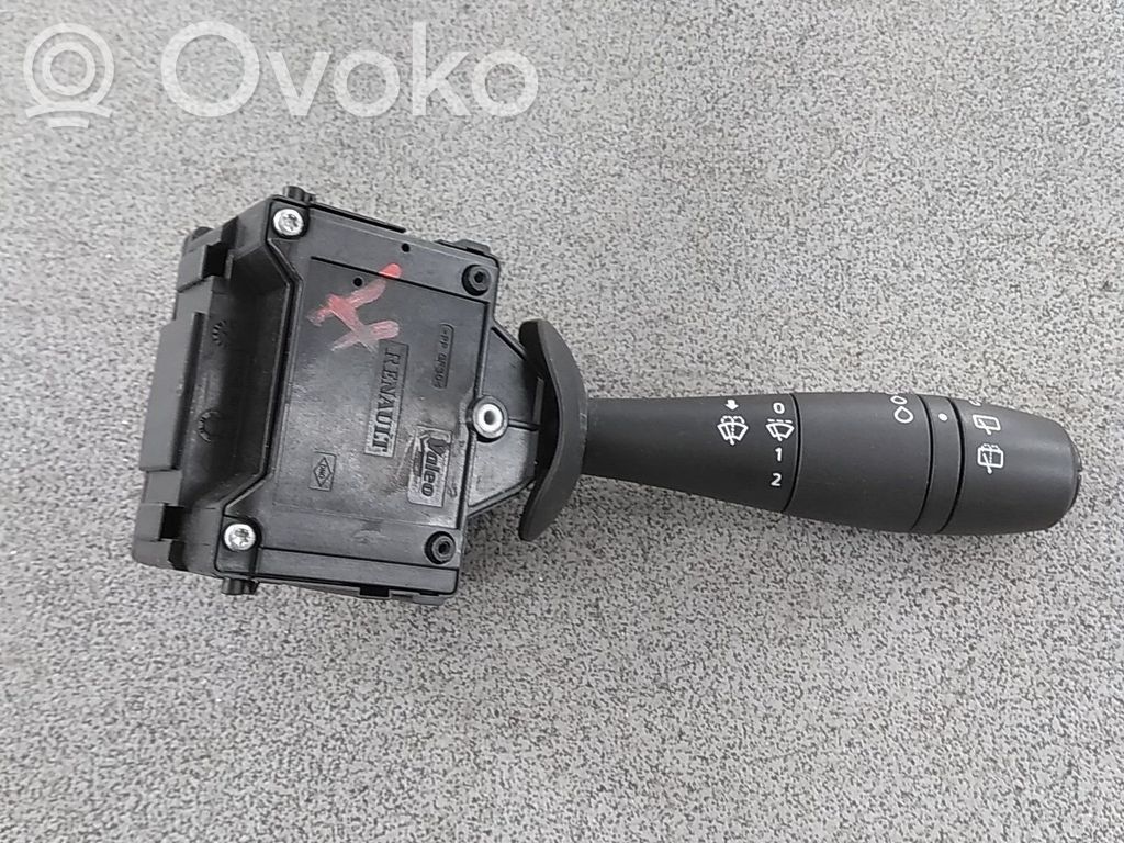 Renault Clio IV Wiper turn signal indicator stalk/switch 