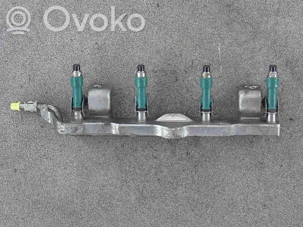 Fuel injector   ZJ2013250