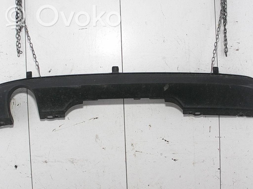 Parachoques   NEDERSTPLASTSTYKKE,850B26311R