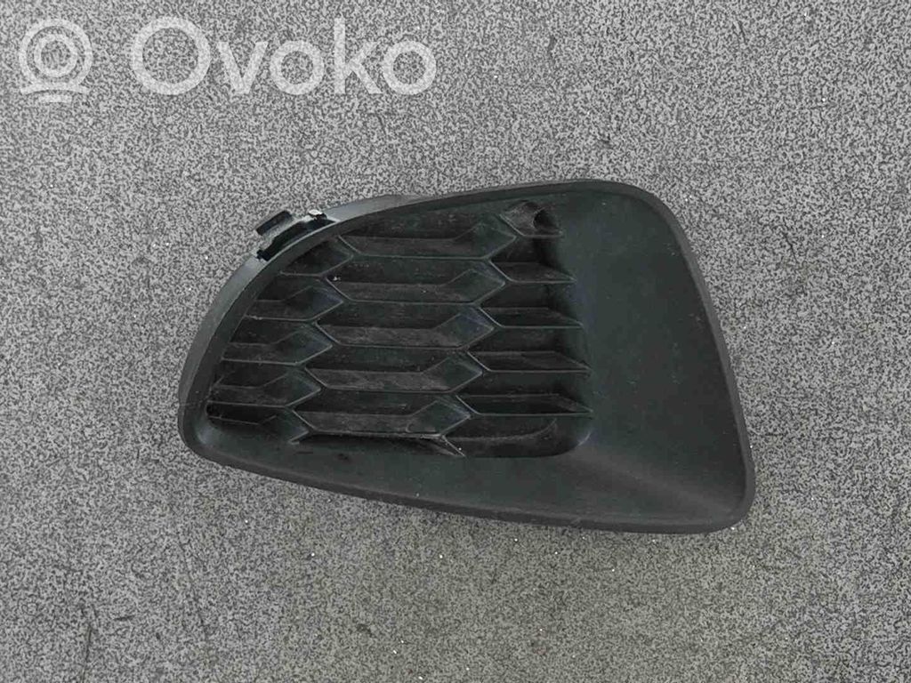 Mazda 2 Front bumper upper radiator grill 